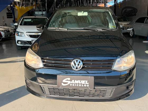 VOLKSWAGEN FOX 1.0 MI TREND 8V FLEX 2P MANUAL VOLKSWAGEN FOX 1.0 MI TREND 8V FLEX 2P MANUAL